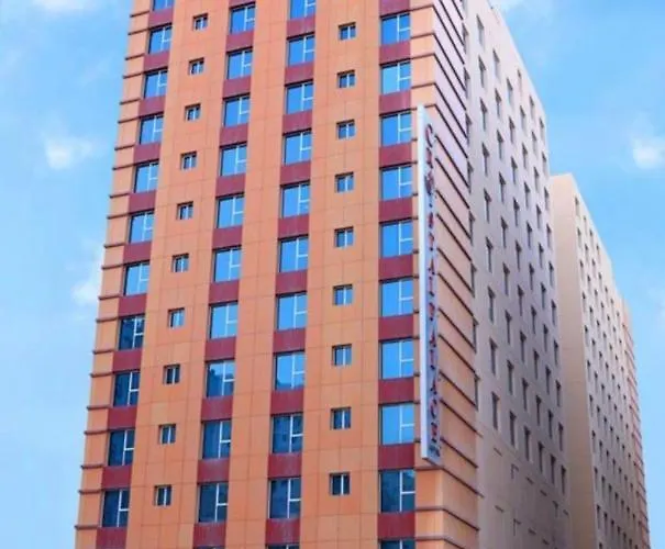 Crystal Palace Hotel