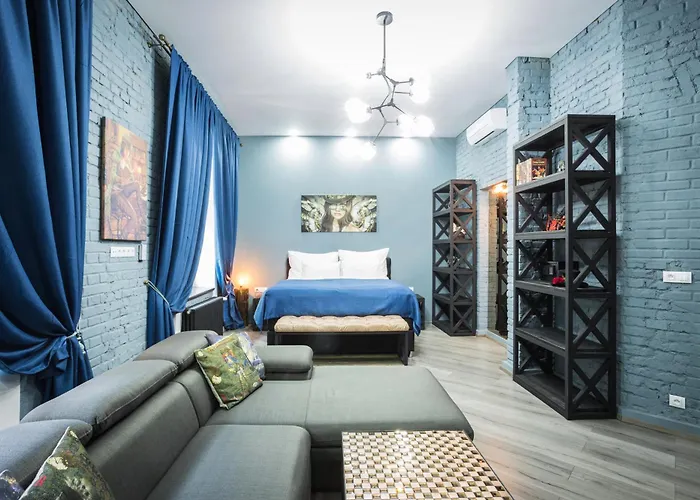 Residence Iron Cube