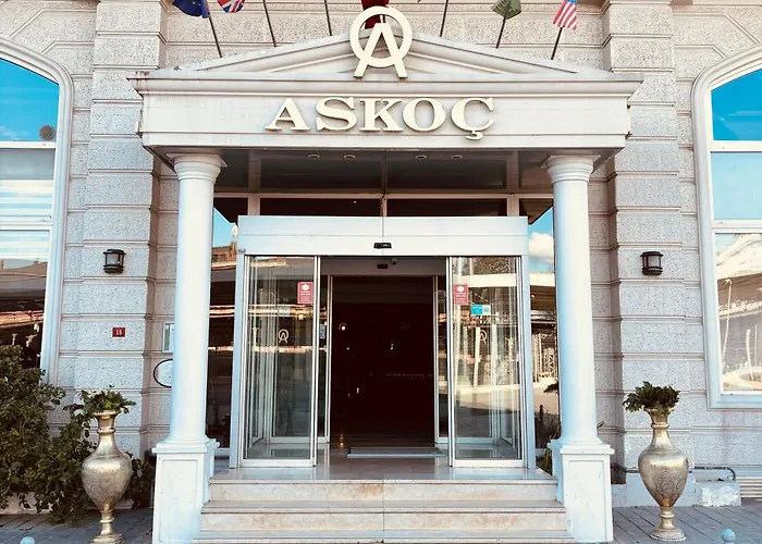 Hotel mit Pool: Askoc Hotel & Spa