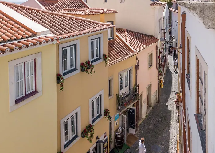 Castle Inn Lisbon Apartments