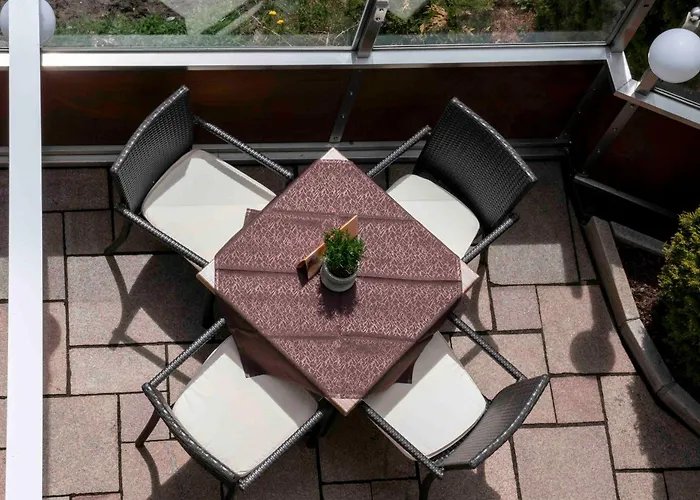 Hotel Am Montana