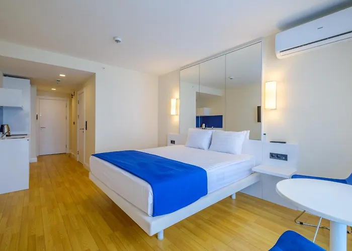 Hotel nahe Flughafen: Orbi City Hotel Official