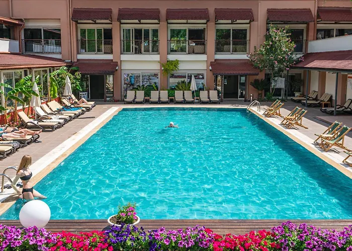 Dg s Rose Resort