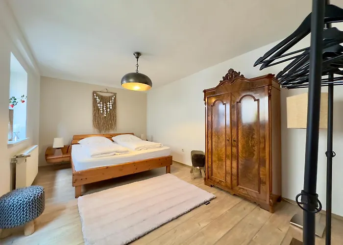 Hotel nahe College: Bernstein