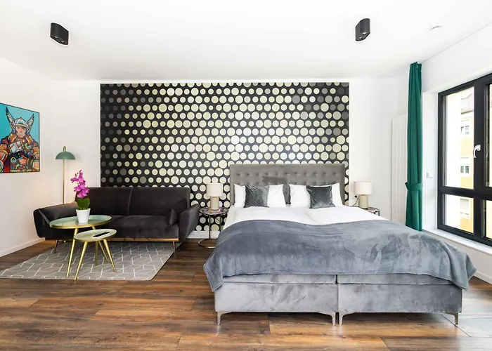Hotel: Eco Smart Apartments Premium City