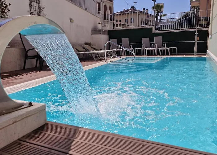 Strandhotel: Hotel Villa Anthea