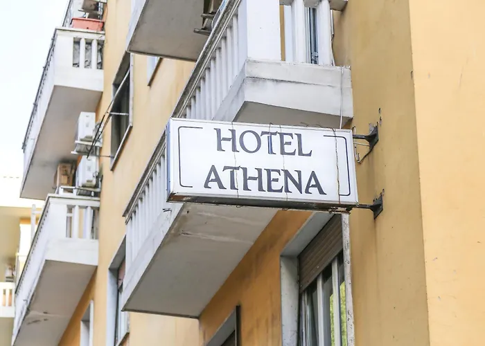 Zentrales Hotel: Albergo Athena