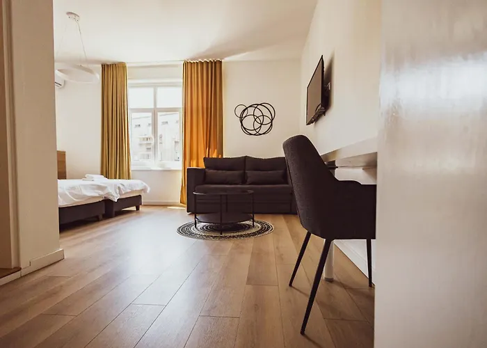 Bg Exclusive Suites