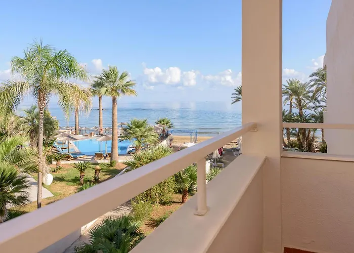 Hotel: Palm Beach Hotel