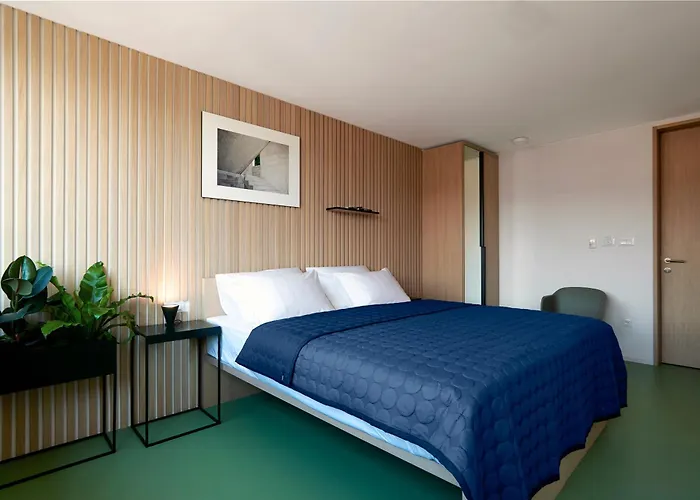 Gästehaus: Horizon Luxury Suites & Design Rooms