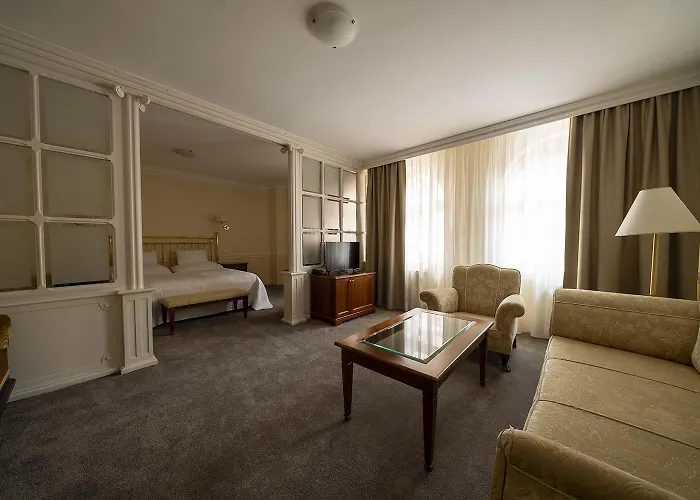 Familienhotel: Hotel Embassy