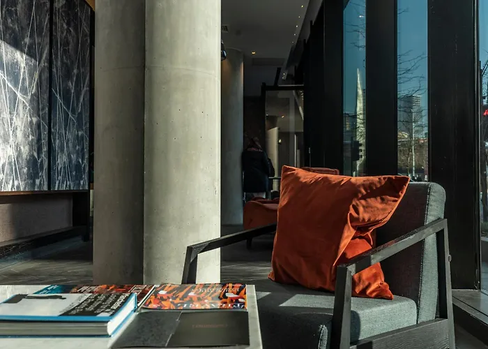Hotel mit Pool: Citysuites Aparthotel