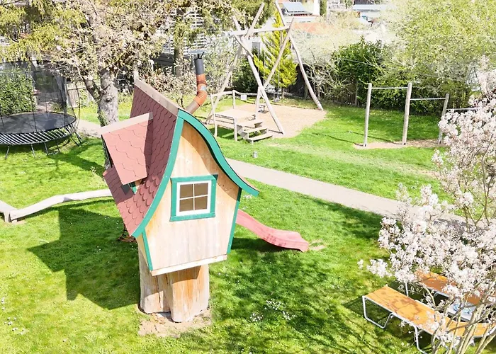 Ping Pong Hotel: Hotel Sunnegaessle