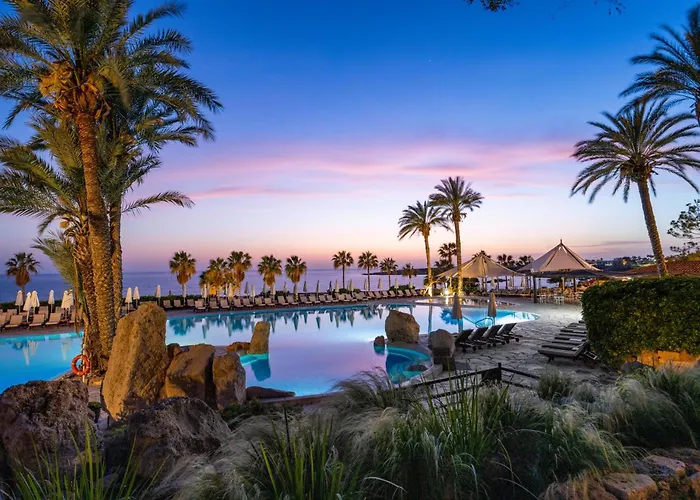 Coral Beach &Resort Cyprus
