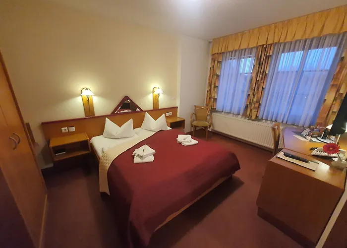 3-Sterne-Hotel: Hotel Zur Goldenen Sonne