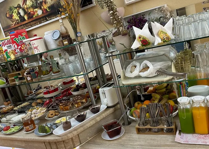 Hotel: Hotel Nais