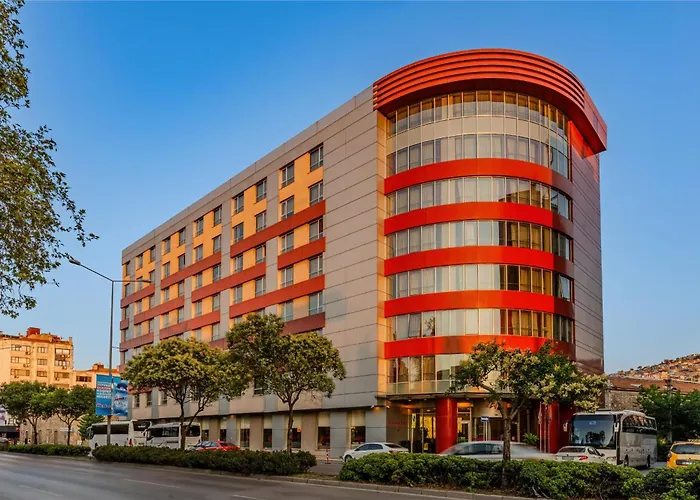  Ramada Plaza By Wyndham Izmir