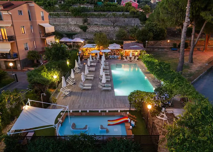 Residence Holidays