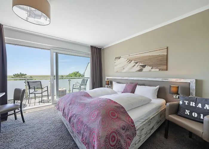 3 SterneHotel Strand No.1