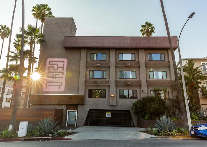3 SterneHotel Shelter Los Angeles
