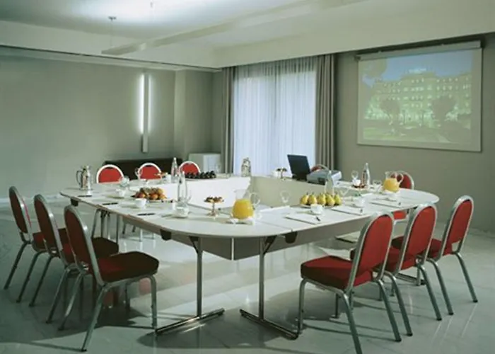 Hotel mit Tennis: Grand Hotel Rimini