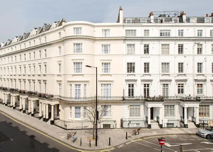 Crescent Hyde Park