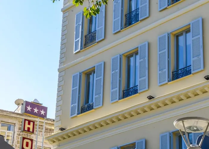 3 SterneHotel & Appartements Monsigny