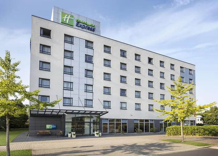 Strandhotel: Holiday Inn Express Düsseldorf City Nord