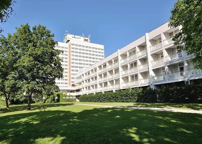 3-Sterne-Hotel: Danubius Hotel Marina