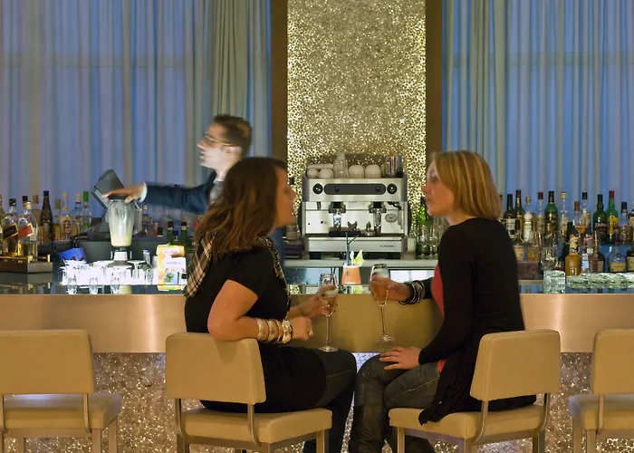  Radisson Blu &Spa
