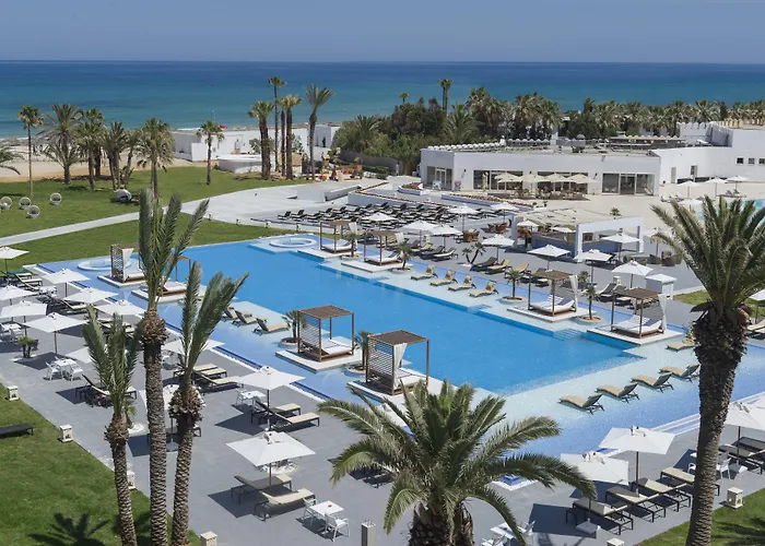 Wasserpark Hotel: JAZ Tour Khalef