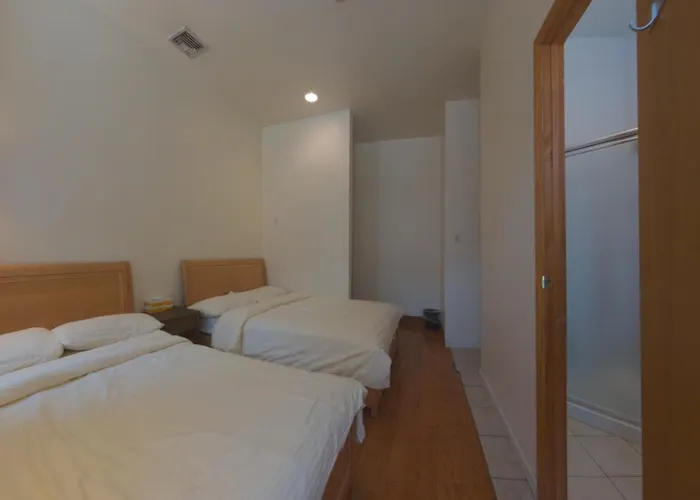 Hotel: U.S. Pacific Hotel