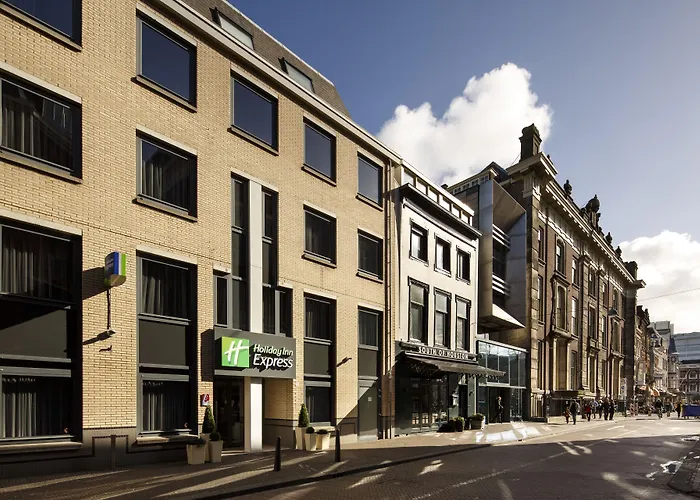3-Sterne-Hotel: Holiday Inn Express The Hague - Parliament By Ihg