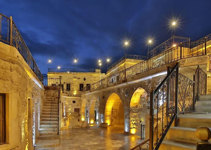 Golden Cave Suites