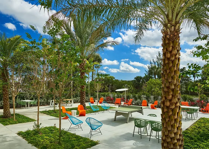 Hotel nahe College: Aloft Miami Airport