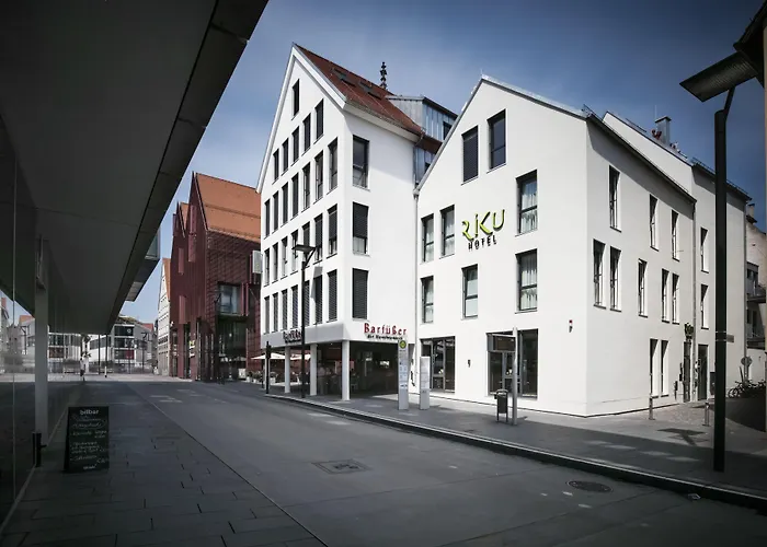 RiKu HOTEL