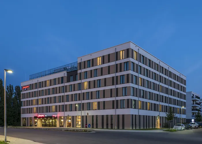 3-Sterne-Hotel: Hampton By Hilton Freiburg