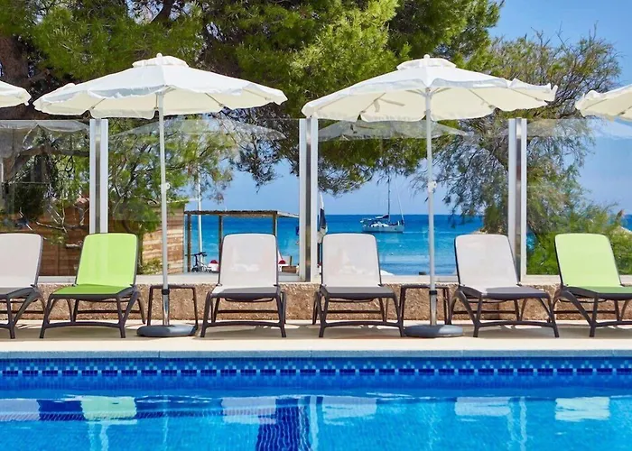 Universal Hotel Laguna