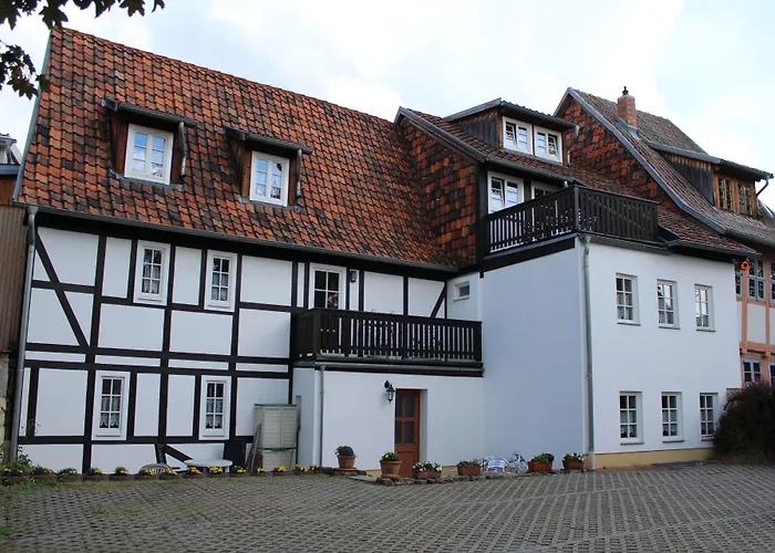 Apartment: Alter Topf