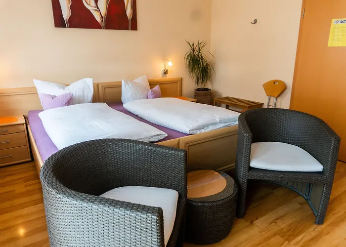 Resort: Pension Haas-Hotel am Turm