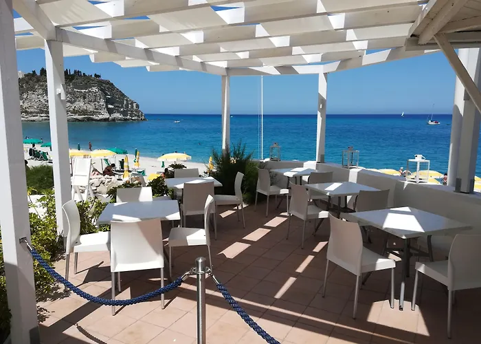Kinderhotel Le Roccette Mare Beach &Restaurant