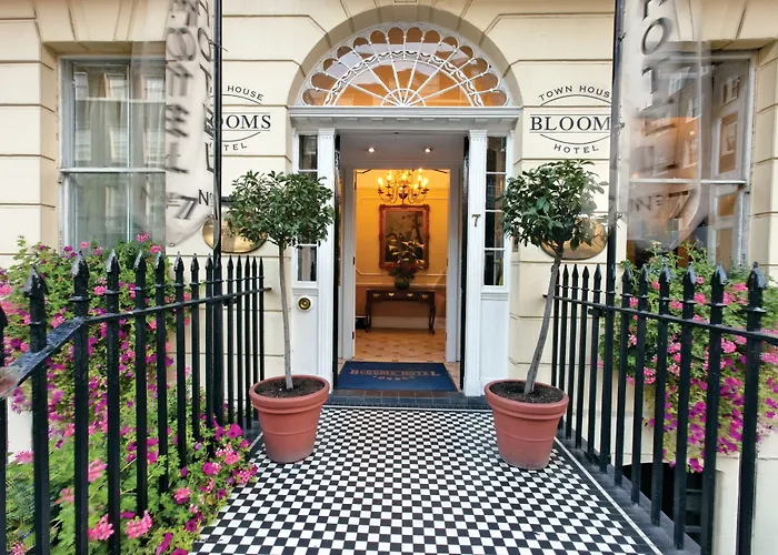 Hotel: Grange Blooms Hotel