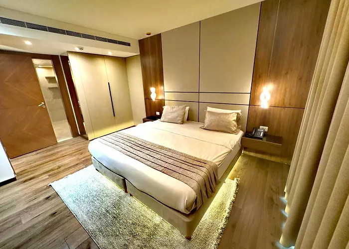 King Suites