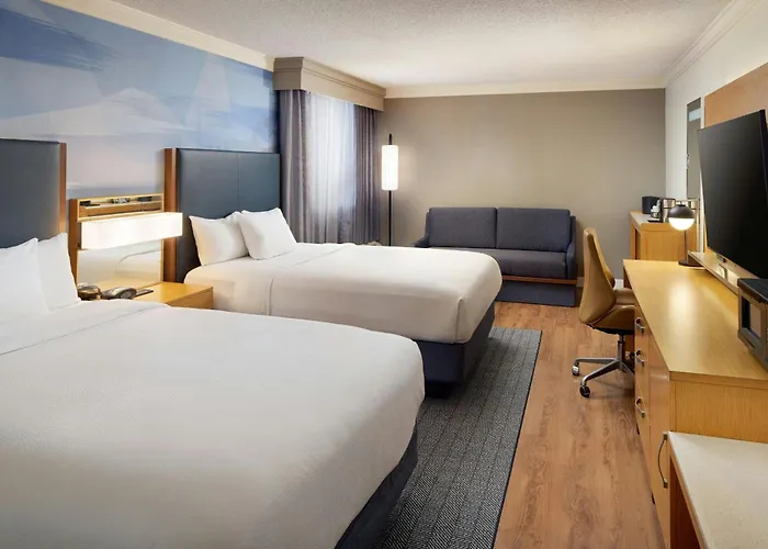 Motel: Courtyard By Marriott Long Beach Downtown