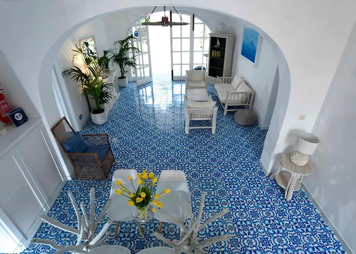 Günstiges Hotel: Pietra Pomice Hotel