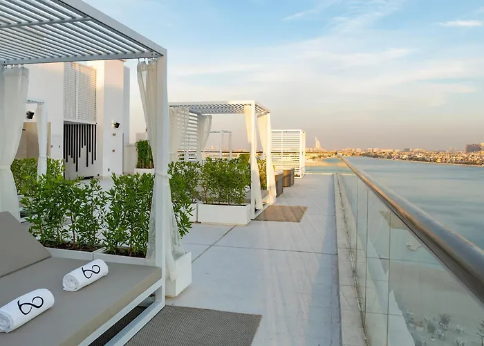 Hotel mit Aussicht: Th8 Palm Dubai Beach Resort, Vignette Collection By Ihg