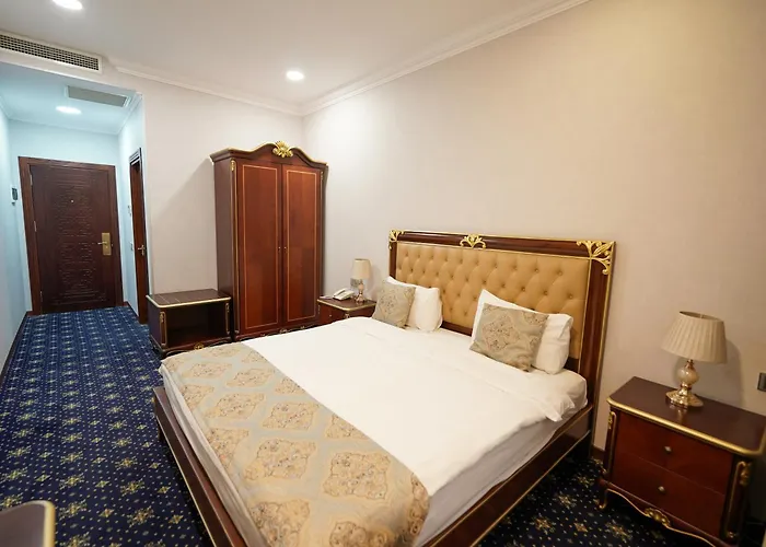 Shah Palace Luxury Museum Hotel