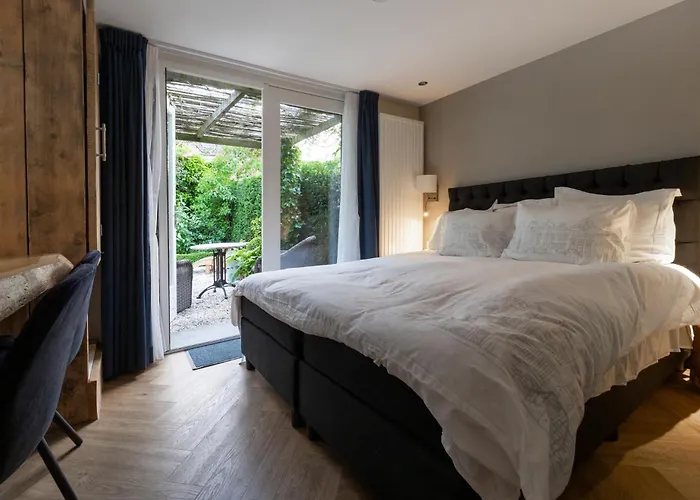 3-Sterne-Hotel: De Roos Leeuwarden