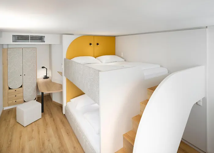 Kurhotel: H2O Hotel-Therme-Resort, 3 Sterne superior, für Familien mit Kindern