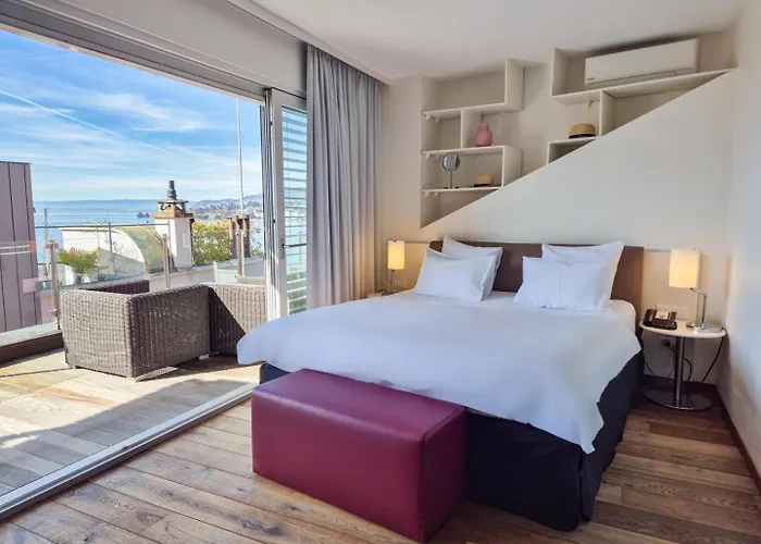 Hotel mit Aussicht: La Rouvenaz